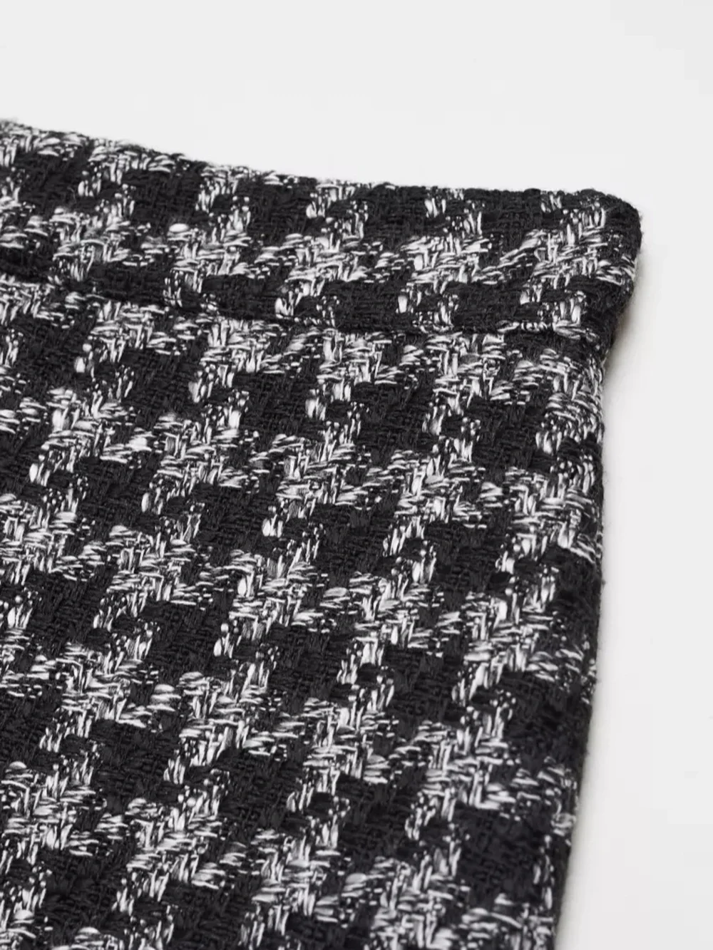 Mango Black White Houndstooth Tweed Mini Skirt